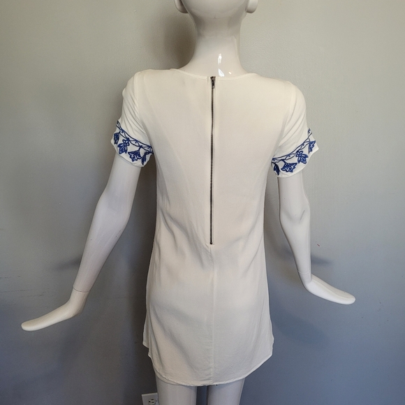 Lulus Tale to Tell Blue and Ivory Embroidered Shift Dress, VGUC, Size S - Picture 4 of 9